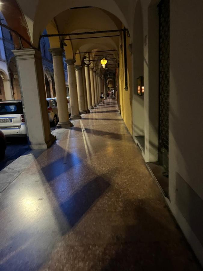 Moonlight Centro Bologna Hotel Exterior foto