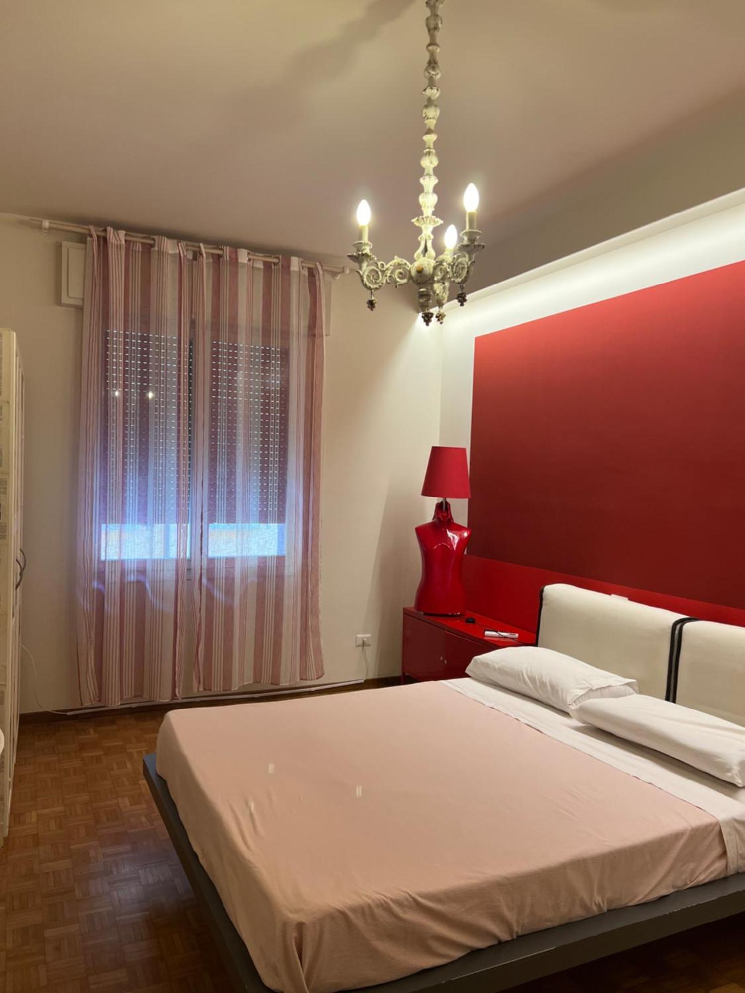 Moonlight Centro Bologna Hotel Exterior foto